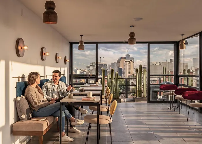 Kukun Insurgentes Roma 4*