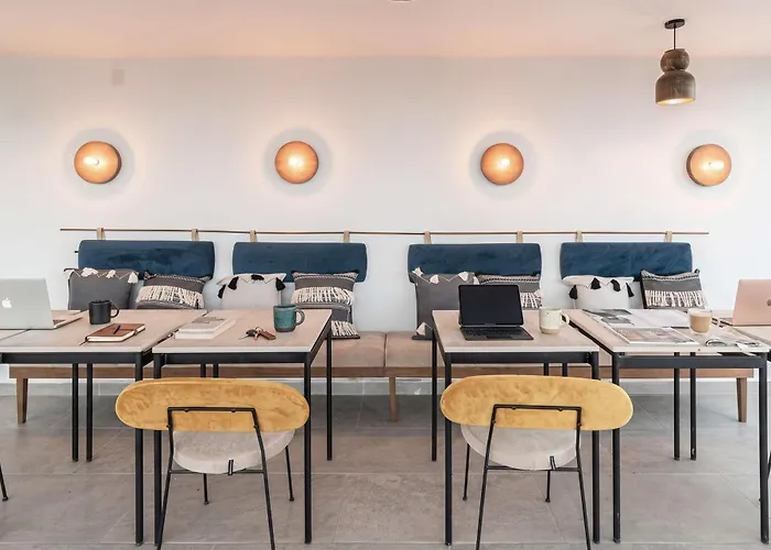 Kukun Insurgentes Roma Aparthotel