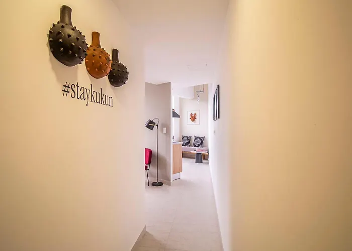 Kukun Insurgentes Roma Aparthotel 4*