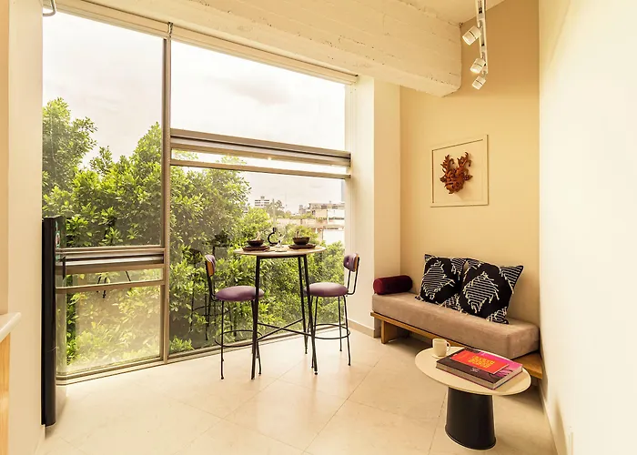 Kukun Insurgentes Roma 4*